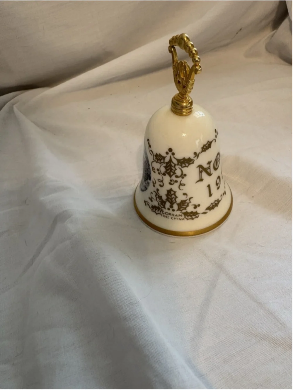 Gotham Noel Christmas Bell Fine China W/gold-tone Handle Vintage. 1051